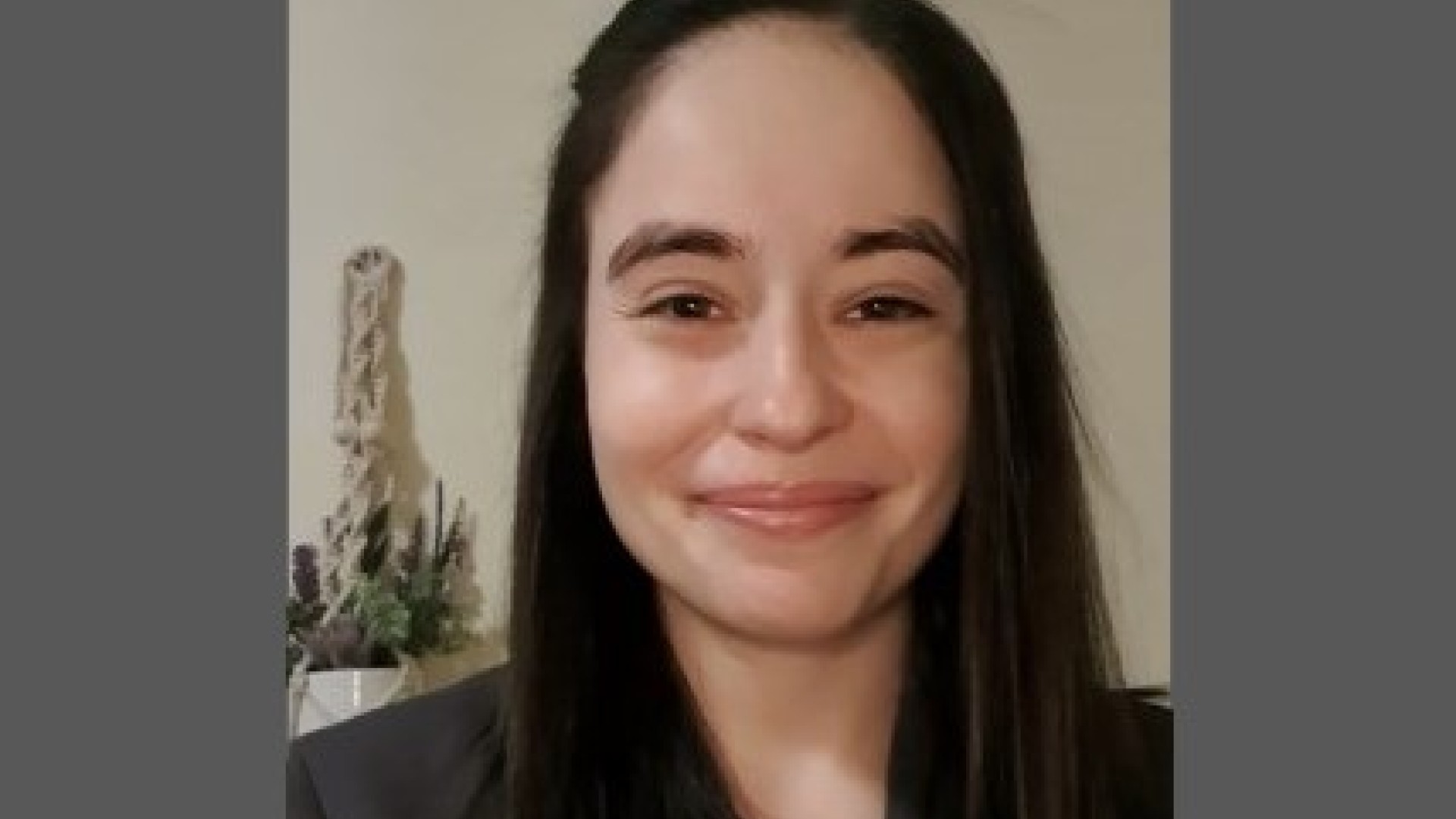 Photo of Rachel Avard