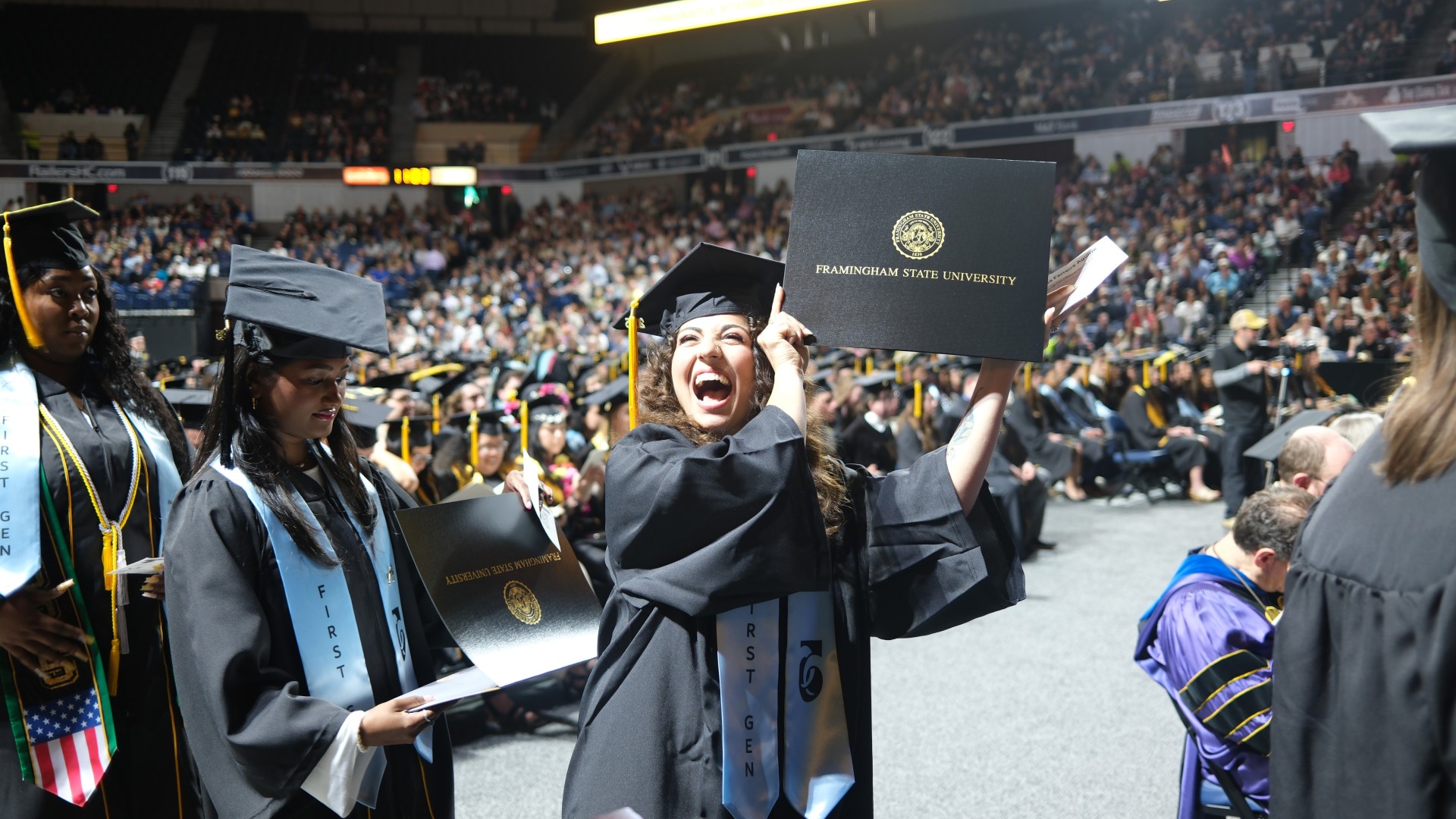 FSU Grads celebrate commencement 