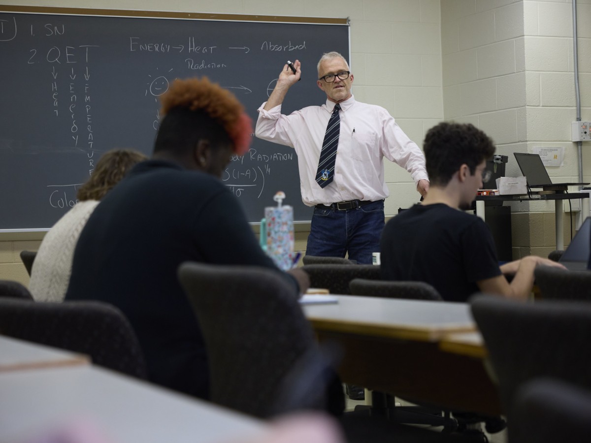Post-Baccalaureate Teacher Licensure: Elementary 1–6