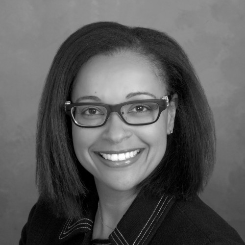 Photo of Trustee Antonia Soares Thompson