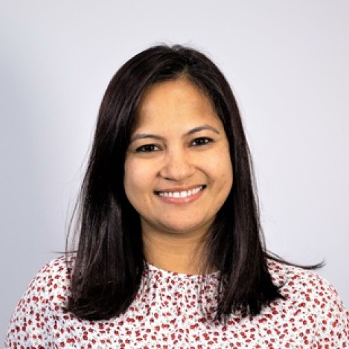 Priti Tiwari headshot
