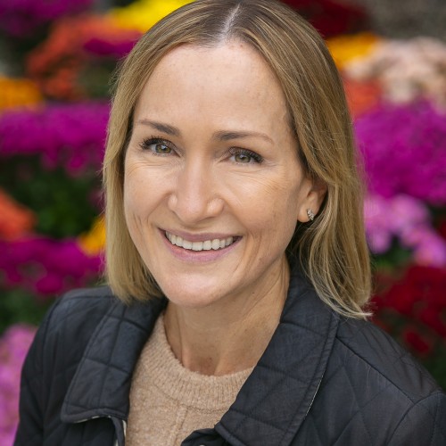 Smiling picture of Alexandra Weld